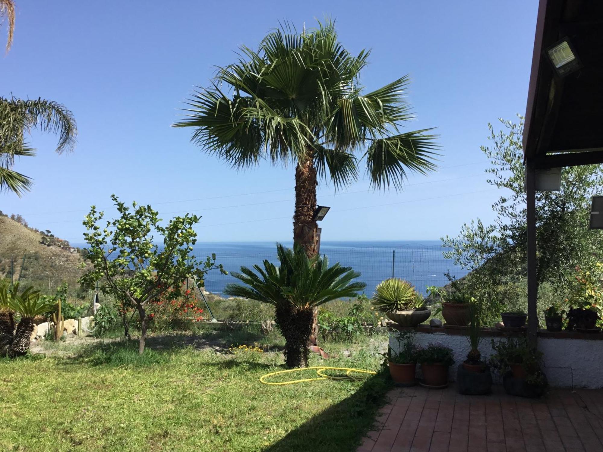 Holidaysora Taormina - Il Giardino Di Graziella Zewnętrze zdjęcie