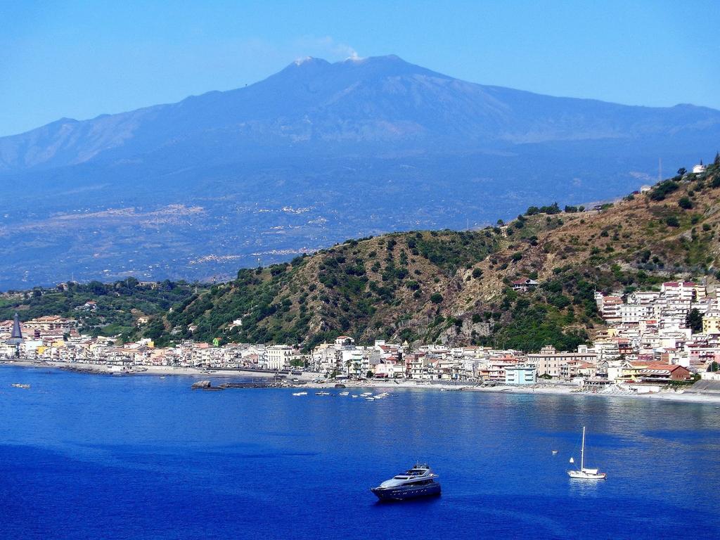 Holidaysora Taormina - Il Giardino Di Graziella Zewnętrze zdjęcie