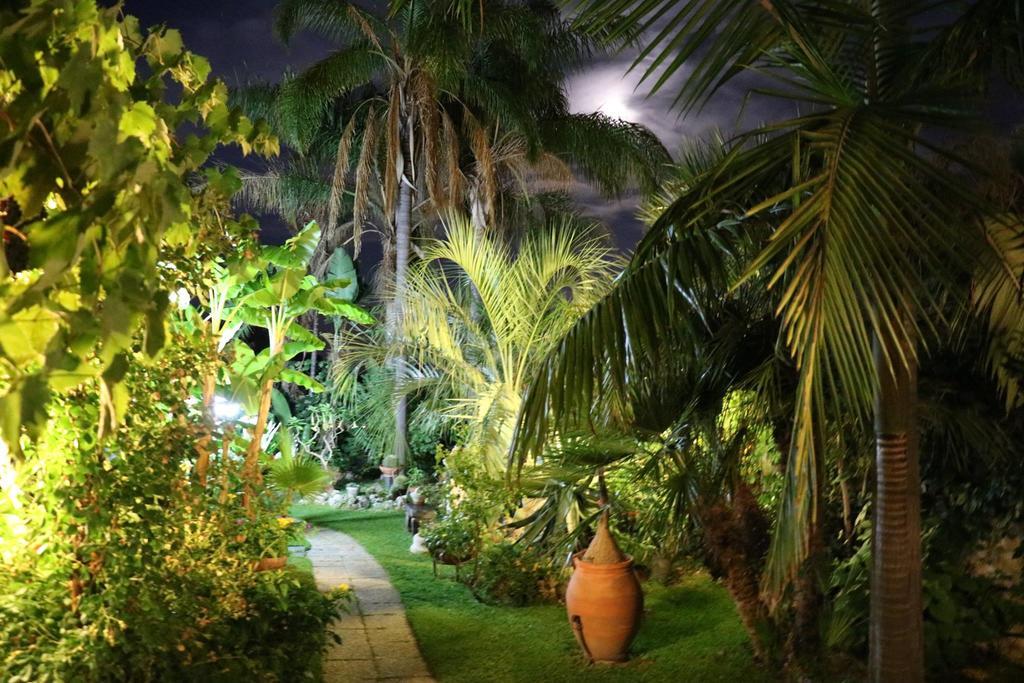 Holidaysora Taormina - Il Giardino Di Graziella Zewnętrze zdjęcie